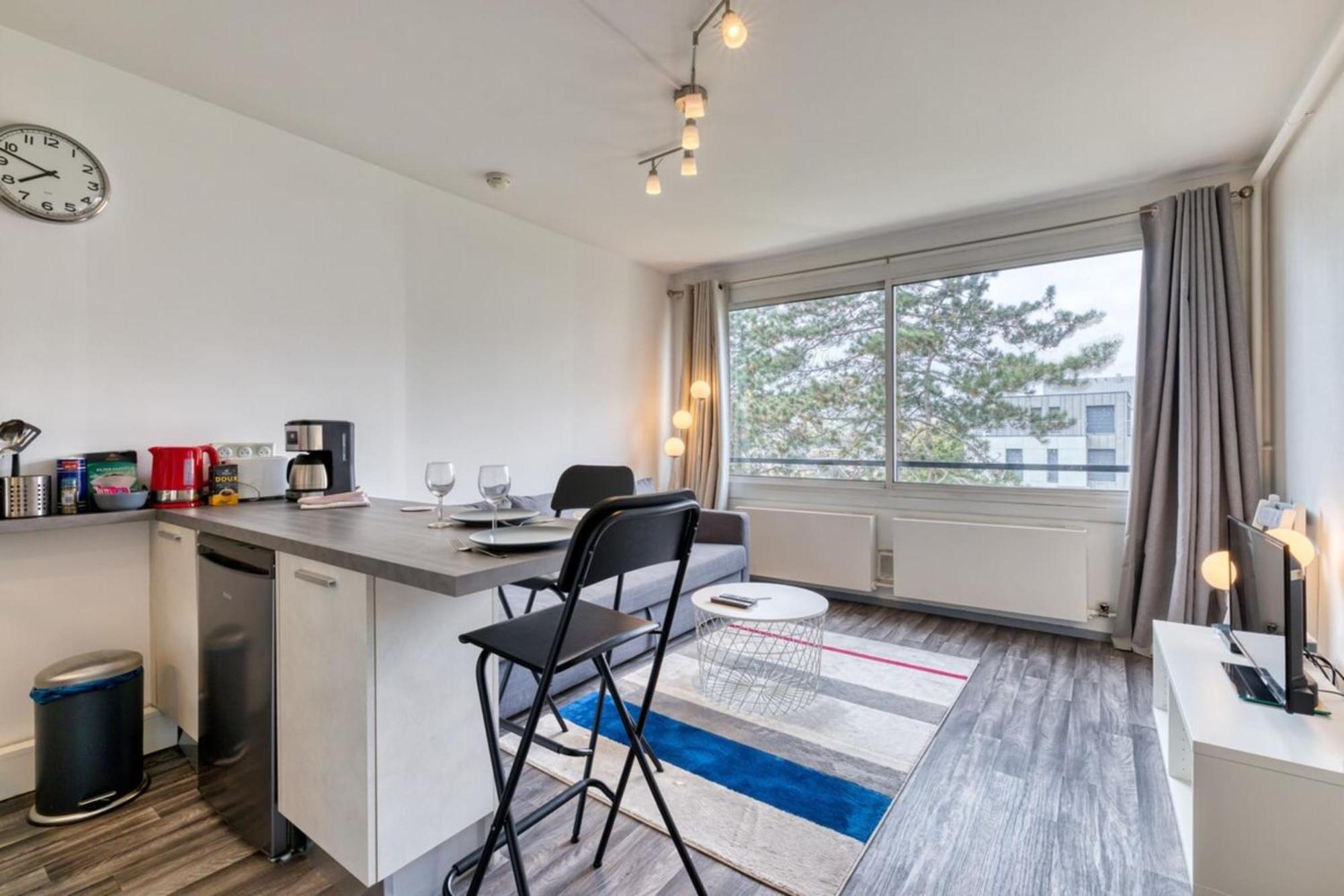 Olivia Studio Avec Place De Parking Rouen Eksteriør billede